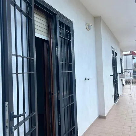 Dom wakacyjny Golden House Casa